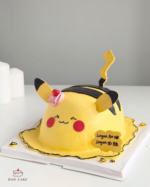 Pikachu cake