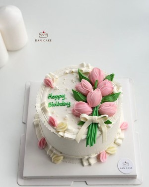 Tulip Cake