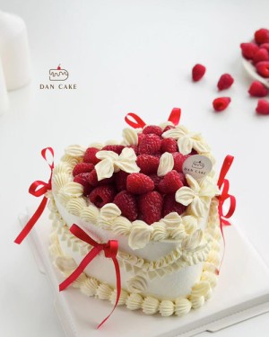 Heart-Shaped Raspberry 