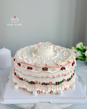 Vintage Cake