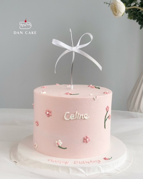 Pink Petal Cake 